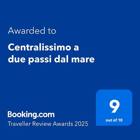 Centralissimo A Due Passi Dal Mare フォッローニカ エクステリア 写真